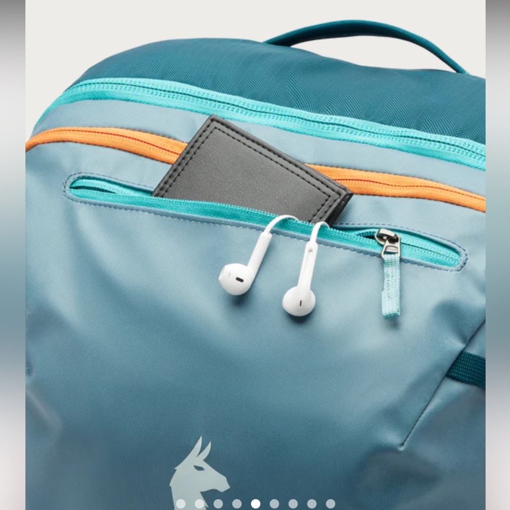 Cotopaxi Allpa 35L Travel Pack in Blue Spruce/Abyss - Picture 5 of 15